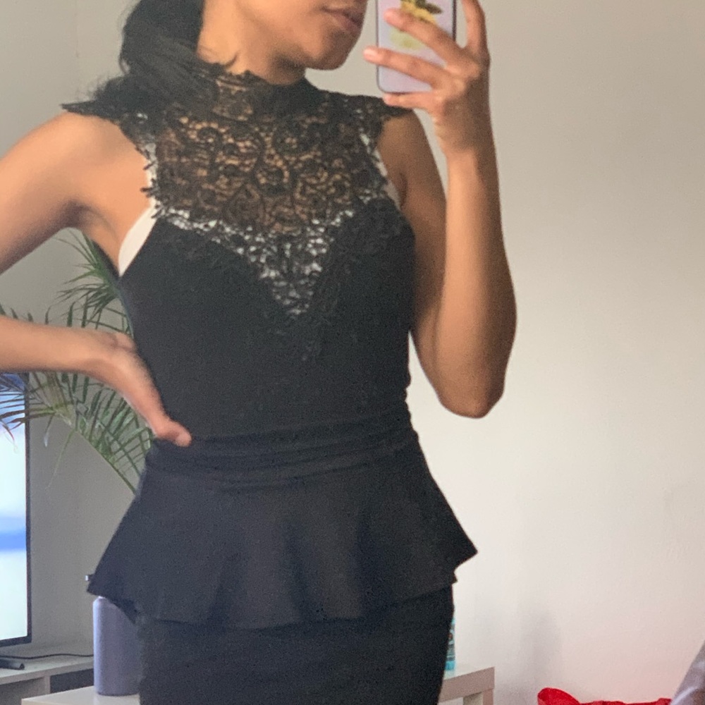 🔴 black lace peplum short dress